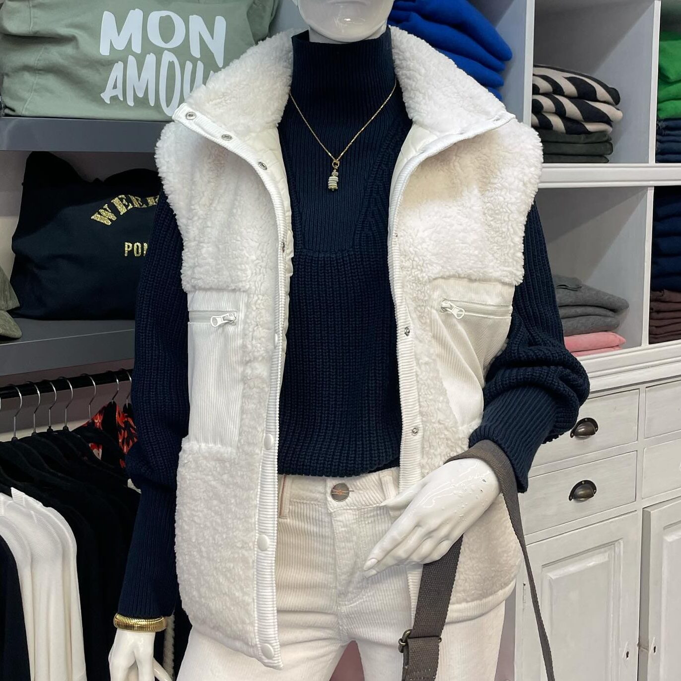 Boutique 7 Bis Histoire de Mode - Pont-Aven - Veste Blanche Valerine