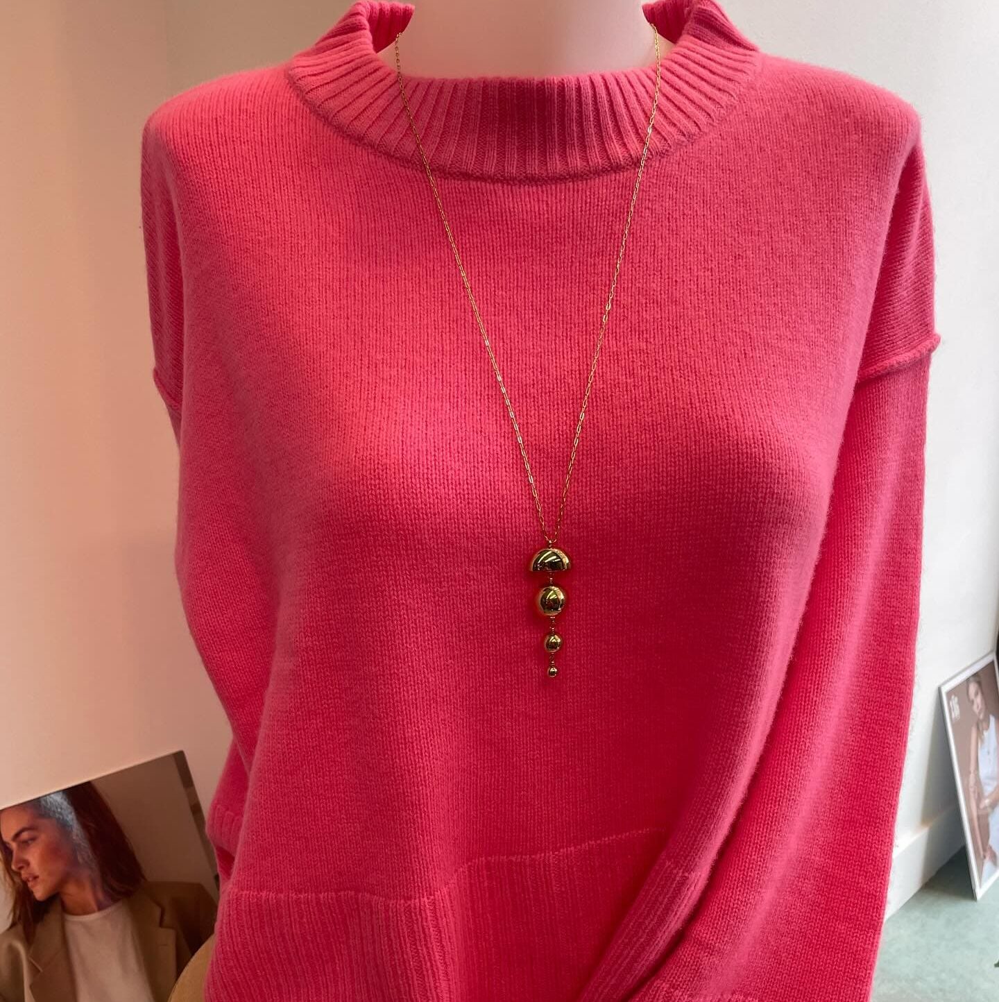 Boutique 7 Bis Histoire de Mode - Pont-Aven - Pull Rose Col Roulé